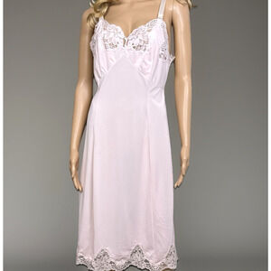 Vintage Wonder Maid Molded Magic Full Slip 36 Baby Pink Nylon Lace Trim Darts